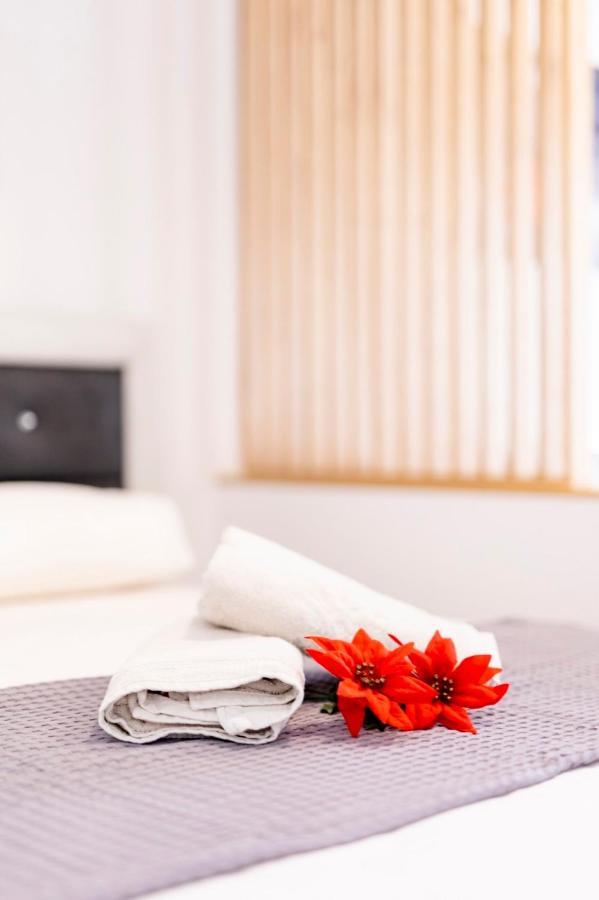 Twinstars Superior Apartment Gerakini Bagian luar foto